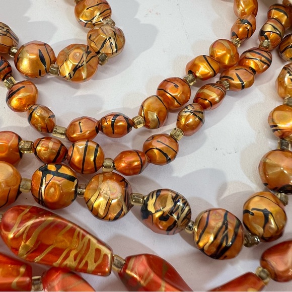 Vintage Multi Strand Necklace & Clip On Earrings - Picture 7 of 8